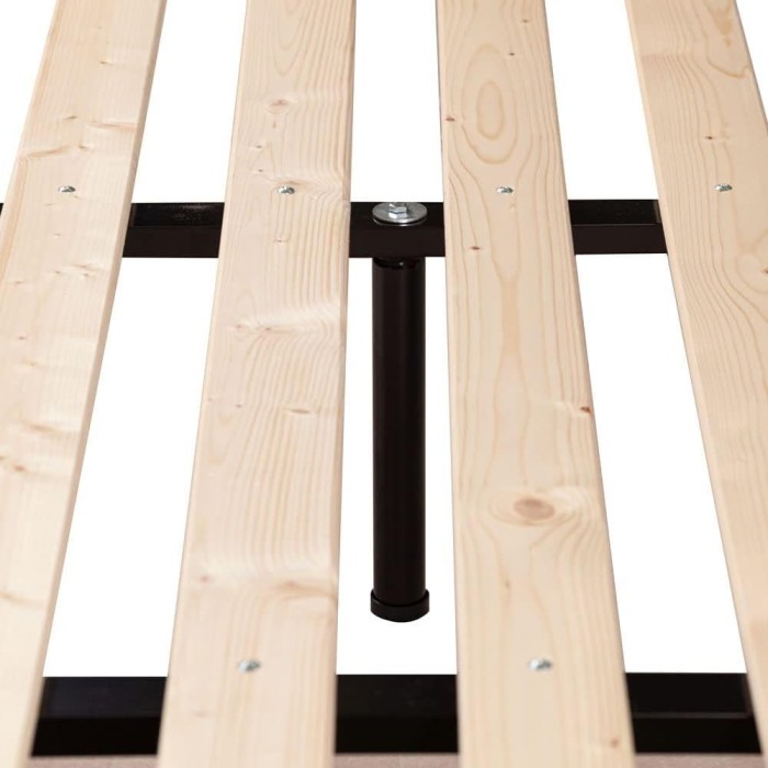 Rete matrimoniale in Legno di Pino