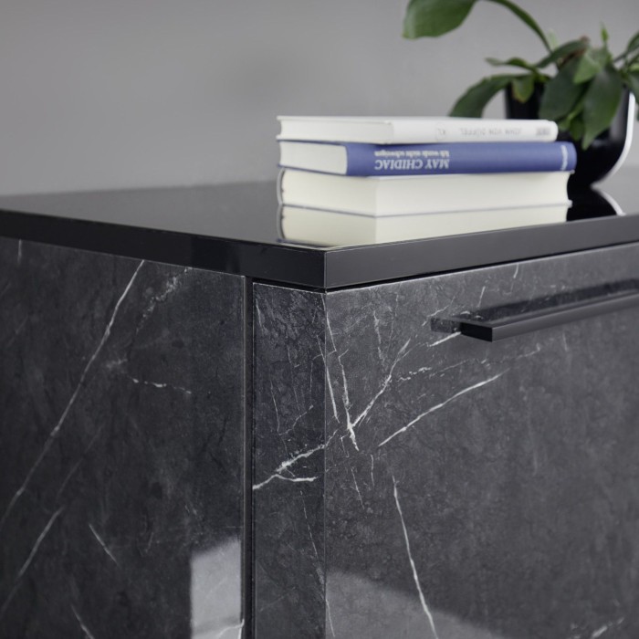 Madia legno nero effetto marmo